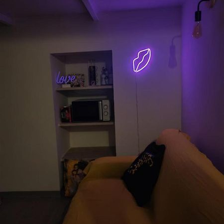 Mini Loft In Centro Apartment Bari Bagian luar foto